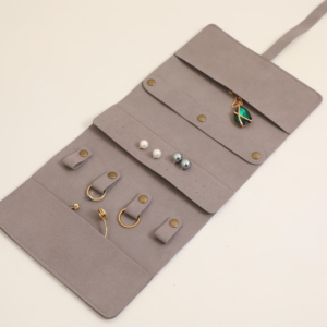 Estuche Portátil para Joyas de Microfibra Ecológico con Cierre de Lazo para Pendientes y Pulseras - Product Image 3