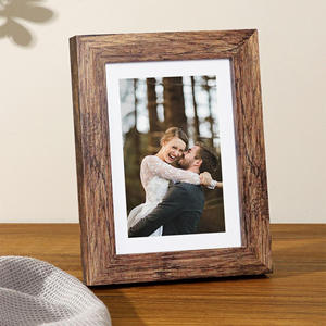 <span class=keywords><strong>Cadre</strong></span> <span class=keywords><strong>photo</strong></span> de table vertical style ferme, en bois rustique vieilli, personnalisable OEM/ODM, impression numérique couleur intégrale, respectueux de l'environnement - Product Image 5
