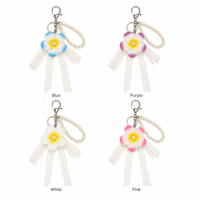 Künstliche Plumeria-Blume mit Spitzen-Schleife Schlüsselanhänger, Kunstperlen-Verzierter Frangipani-Blumen-Schlüsselring, Taschenanhänger für Hochzeit und Party