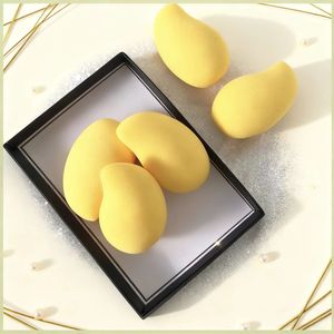 Éponge de <span class=keywords><strong>maquillage</strong></span> douce en forme de mangue, sans latex, série fruits, avec étiquette privée multicolore, marque OEM - Product Image 3