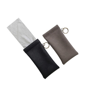 Estuche minimalista para gafas, rectángulo de cuero con cierre magnético, bolsa de almacenamiento para gafas, portátil, para viaje, con colgador incorporado - Product Image 5