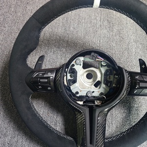 พวงมาลัย F10 F18 F20 F22 F30 F40 E90 E88 สำหรับรถบีเอ็มดับเบิลยู พวงมาลัยหนังแท้สีดำแบบเจาะรู M Sport รุ่นปี 2024 - Product Image 5