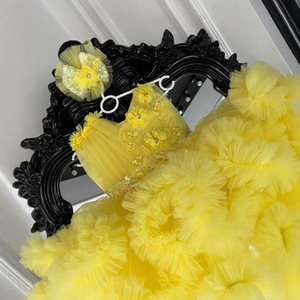 Abito da Principessa per Bambine, Eleganza Eterea, Vestito in Tulle Delicato con Perle, Senza Maniche, per Feste di Compleanno - Product Image 3