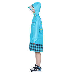 เสื้อกันฝนเด็ก Smally ผลิตจากโพลีเอสเตอร์ 210T เคลือบ PU น้ำหนักเบา 180 กรัม แบบชิ้นเดียว สำหรับเดินทาง ดีไซน์สีสันสดใส ปรับแต่งได้ - Product Image 5