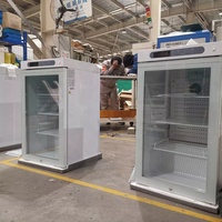 Réfrigérateur médical miniature à une porte solide de 50 litres, 2-8 degrés