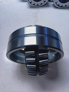 Rodamiento de Rodillos Esféricos de Alta Durabilidad 22216 EK con Orificio Cónico, Rodamientos Autoalineables de Doble Hilera para Generadores Eólicos en Italia - Product Image 3