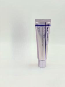 Crema para la Piel Más Vendida: Blanqueadora, Mejora la Elasticidad, Iluminadora, Hidratante, Reafirmante y Reparadora de la Barrera Cutánea - Product Image 4