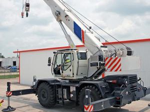 100ton Telescopic ARM di động địa hình gồ ghề cẩu 4x4 RT100 Xe Tải Cẩu - Product Image 2