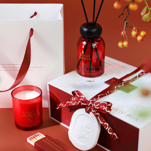 Coffret Cadeau Bougie Parfumée Créative Culturelle, Huile Essentielle Luxe, Parfum d'Ambiance, Ensemble d'Ornements Suspendus, Souvenir - Product Image 2
