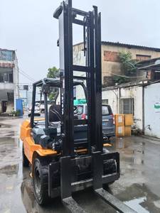 ใช้รถยก7FD โตโยต้า5ตัน2เวที6เมตรเครื่องยนต์ดีเซลสูงชั่วโมงต่ำบำรุงรักษาอย่างดีพร้อมใช้งาน - Product Image 4