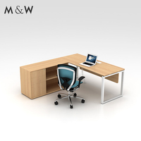 M & W fabbrica all'ingrosso moderno ufficio tavolo di lusso Ceo Manager capo in legno lavoro Executive Desk
