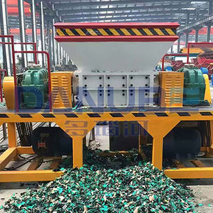 Factory direct sales plastic lightweight material shredders solid waste PET <b>PVC</b> recycling dual-shaft shredders - Product Image 4