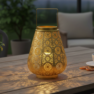 Luxury Golden Vintage Hollowed Out Moroccan Metal <strong>Lanterns</strong> Decorative Ramadan <strong>Lanterns</strong> Decorations Bulk - Product Image 1