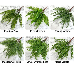 ZZLTY 13-Feuilles de fougère artificielles en plastique vert pour intérieur et extérieur, palmiers suspendus pour mariages - Product Image 2