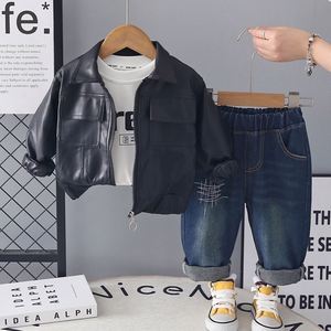 Nuovi Completi Primaverili 2026 <span class=keywords><strong>per</strong></span> Bambini e Bambine, Giacca in Ecopelle <span class=keywords><strong>per</strong></span> Ragazzi, Set 3 Pezzi, Abbigliamento alla Moda <span class=keywords><strong>per</strong></span> Bambini Piccoli Primavera Autunno - Product Image 3