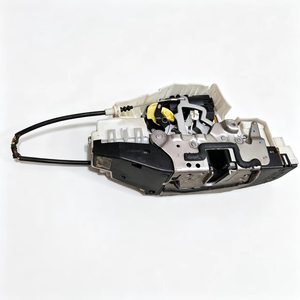 Serratura Porta Posteriore Usata per Mercedes Benz W221, Ricambio Smontato Originale Testato OE per Mercedes Benz - Product Image 3