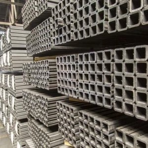 Tuyaux carrés creux en acier au carbone sans soudure laminés à chaud conformes aux normes AISI ASTM - Product Image 4