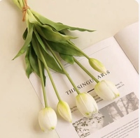 Ornamen bunga Tulip ilustrasi dekorasi rumah Tahun Baru Cina bagus untuk ruang tamu kamar tidur Paskah kembali sekolah Restoran