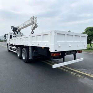 Factory Direct CLW HOWO 14 Ton 6x4 Truck Mounted <b>Crane</b> With 20M Lifting Height White Construction Boom <b>Crane</b> Truck - Product Image 3