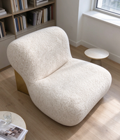 Fauteuil d'appoint en bouclette de luxe italien, panneau latéral doré, canapé enveloppant confortable pour salon