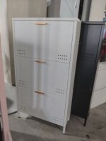 Meuble à chaussures moderne en métal, armoire à chaussures en acier peu encombrante, casier mural de rangement pour chaussures, étagère de rangement pour chaussures pour le salon