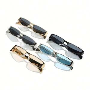 Lunettes de soleil rectangulaires rétro 2025 avec logo personnalisé, petite monture, protection UV400, style œil de chat en métal pour hommes et femmes - Product Image 4