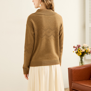 Personnalisé Nouveau Style Chinois Gland Grenouille Bouton Col Rabattu Femmes Haut En Tricot - Product Image 5