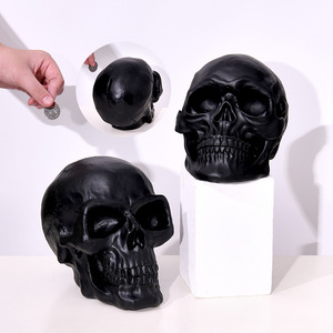 Resin Skull Figurines Realistic Halloween Decoration Indoor Prop For Haunted House Escape Room Bar Atmosphere - Product Image 4