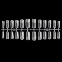 Pointes en acrylique en forme d'amande 240pcs Pointes à ongles à presser avec étui pour femmes filles DIY Nails