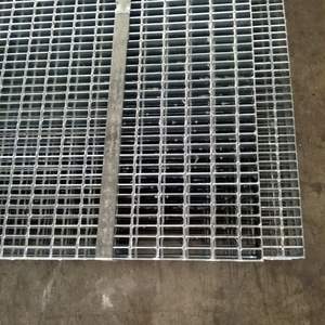 Grille en acier galvanisé à chaud, acier inoxydable, acier au carbone, qualité industrielle robuste, 32x5mm, antidérapante, pour usine - Product Image 1