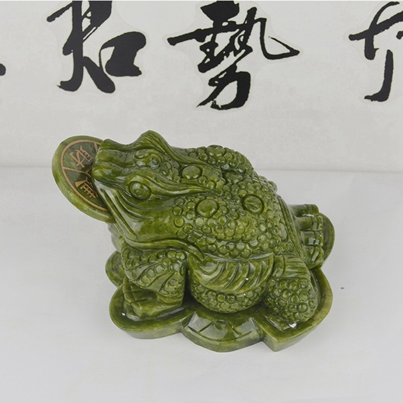 カエル彫刻付き鉄瓶 卸売幸運の富風水ヒキガエル石天然クリスタル工芸品Xiuyan翡翠