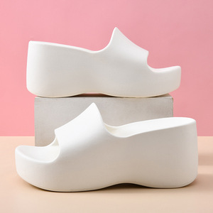 Sandales compensées en EVA pour femme Guru, à bout ouvert, respirantes, pour l'extérieur, chaussures d'été - Product Image 1