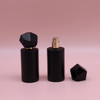Flacon de parfum en verre transparent haut de gamme, populaire, 2ml 3ml 5ml 10ml, personnalisable avec logo et forme, pour diffuseur à bâtonnets, impression sérigraphique