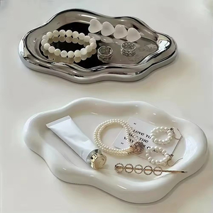 Bandeja de Joyería Hecha a Mano con Forma de Nube y Diseño para Regalos de Bienvenida, Decoración del Hogar, Almacenamiento de Collares - Product Image 3