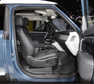 Range Rover <span class=keywords><strong>Evoque</strong></span> L: Système FWD intelligent avancé, freinage précis par vectorisation du couple, garde au sol 200-250 au meilleur prix - Product Image 6