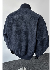 Blouson <span class=keywords><strong>Bomber</strong></span> Coupe-Vent en Similicuir Effet Peau de Mouton pour <span class=keywords><strong>Homme</strong></span> – Style Américain Rétro Tendance Décontracté en Daim pour Printemps-Automne - Product Image 4