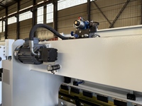 Presse plieuse CNC de qualité 30t/1600, mini plieuse pour tôles