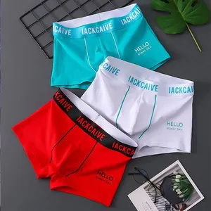 Großhandel Herren unterwäsche aus reiner Baumwolle Mode männliche Studenten Boxershorts Atmungsaktive einfarbige Jugend shorts mit mittlerer Taille