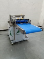Machine à trancher les pains à burger et les pains à hot-dog à épaisseur réglable