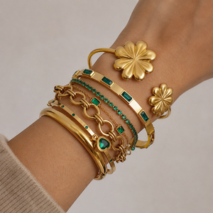 Pulsera de Corazón de Acero Inoxidable Chapado en Oro de 18K con Circonita Cúbica, Amor Eterno, Minimalista, Regalo de Aniversario - Product Image 1