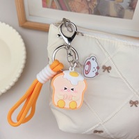 Porte-clés en PVC mignon en forme de petit-déjeuner simulé (œuf frit et toast), petit pendentif, breloque de sac à dos de dessin animé, chaîne à suspendre, petit cadeau
