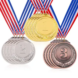 ميدالية ركض مخصصة لكرة القدم من المعدن الذهبي بدقة 5k مع شريط لمارثون رياضي ومصنّع ميداليات مخصصة حسب الطلب