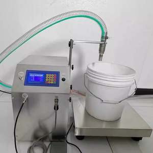 Machine de remplissage automatique quantitative de détergent liquide à grand débit, type pesage - Product Image 6