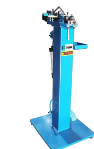 Máquina automática para grapar y formar lazos en hebillas de cinturones de cuero con componentes de motor y engranajes para cinturones nuevos o usados, para corte y pegado. - Product Image 2