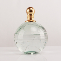 Bouteille en verre en forme de globe terrestre de haute qualité avec logo personnalisé imprimé à l'écran, carafe à vin ou à liqueur avec support pour cadeaux d'entreprise