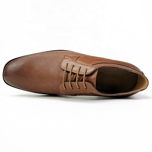 11 chaussures dermiques pour hommes, costume de bureau, de mariage, en cuir PU, fait à la main, vente en gros, bon marché - Product Image 5