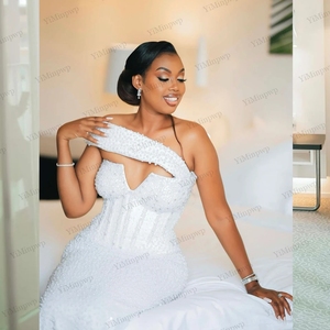 <span class=keywords><strong>Vestidos</strong></span> <span class=keywords><strong>de</strong></span> Novia Árabes Aso Ebi con Cuentas, Un Hombro Descubierto, <span class=keywords><strong>Vestidos</strong></span> <span class=keywords><strong>de</strong></span> <span class=keywords><strong>Fiesta</strong></span> <span class=keywords><strong>de</strong></span> Novia Lujosos, Corsé Personalizado con Cuello en V, <span class=keywords><strong>Vestidos</strong></span> <span class=keywords><strong>De</strong></span> Novia - Product Image 3