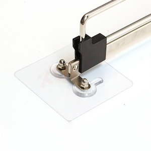 Perchero telescópico autoadhesivo extraíble para pantalones, accesorio para armario, material de hierro, acabado plateado - Product Image 2