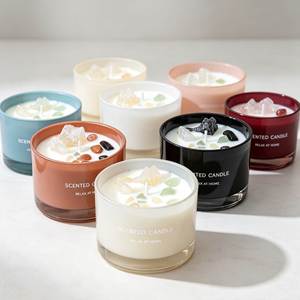Bougie parfumée en cire de soja dans un pot en céramique avec cristaux intégrés, pour la décoration de la maison - Product Image 2
