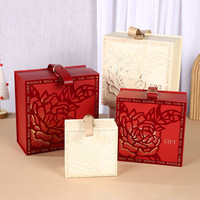 Boîte cadeau de luxe pour la Saint-Valentin, la fête des mères, les mariages, les demoiselles d'honneur, boîte magnétique carrée ronde en velours gaufré avec rose